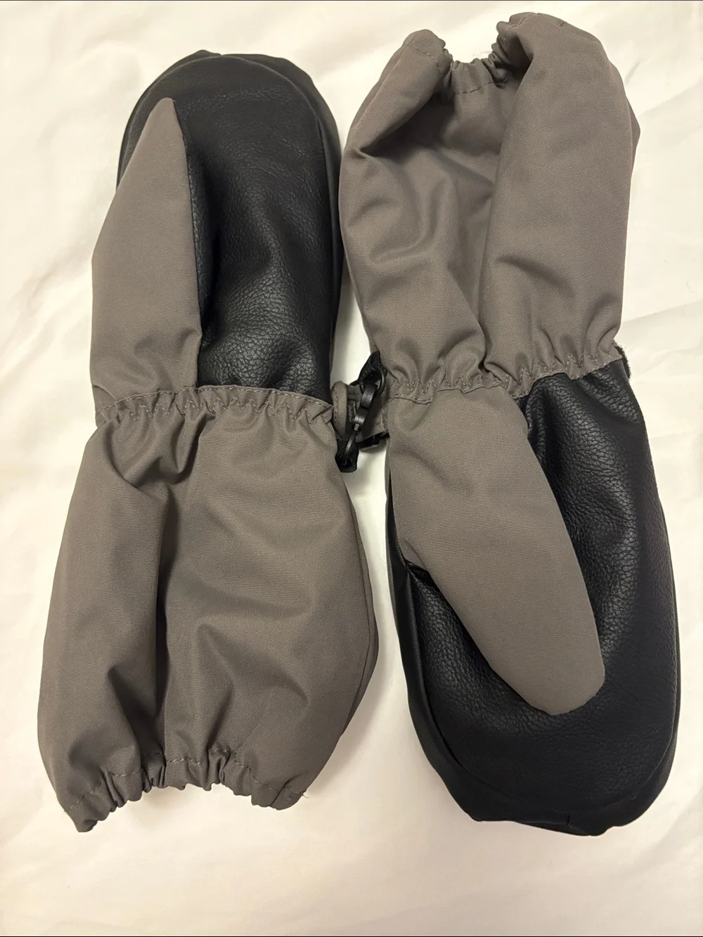 XS Waterproof gray & black Winter Mittens reflective NWOT